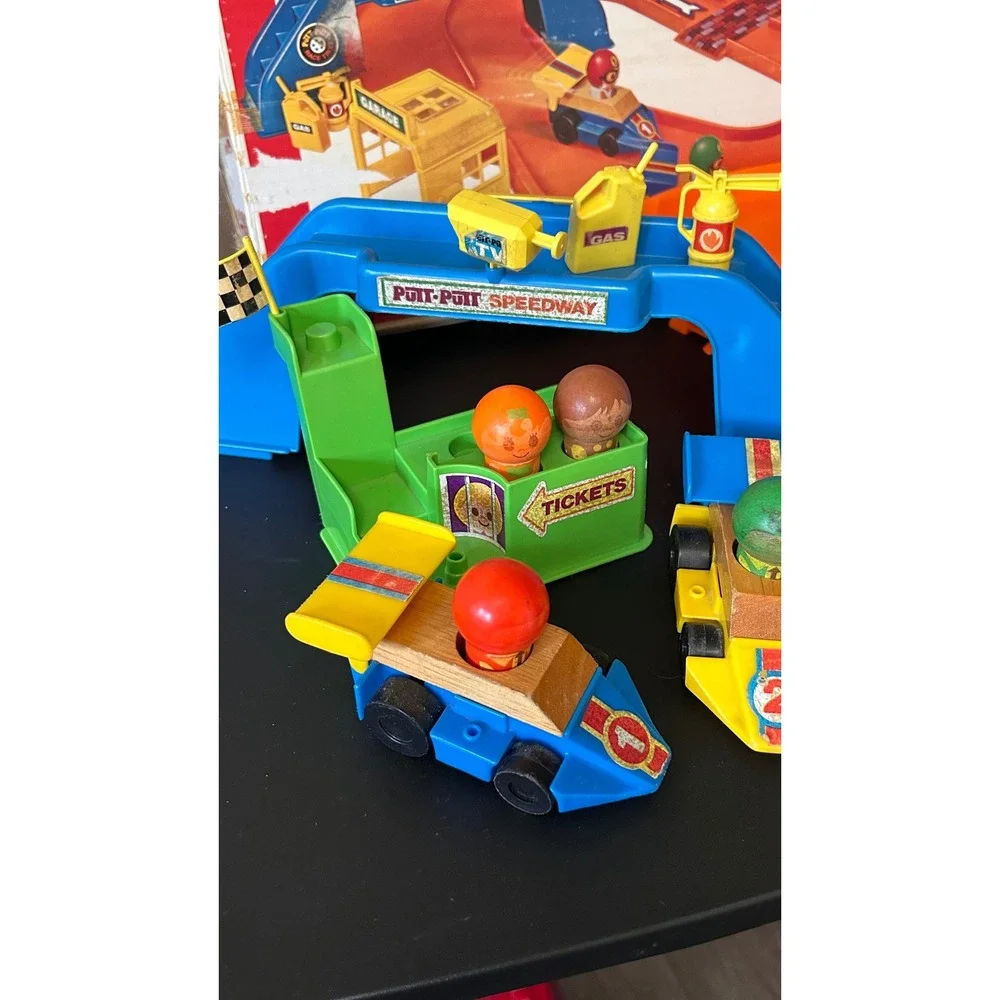 Vintage 1974 Mattel Preschool Putt-Putt Speedway Race Track Set Complete